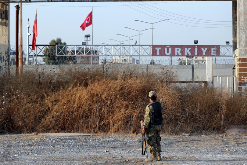 مواقع كردية: تركيا باشرت بناء حدود على عمق 32 كم داخل سوريا
