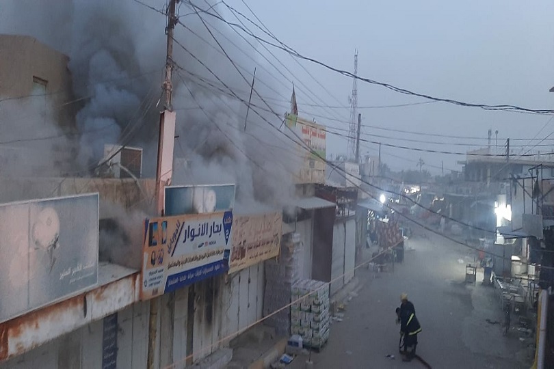 الديوانية: اخماد حريق بسوق شعبي في قضاء آل بدير