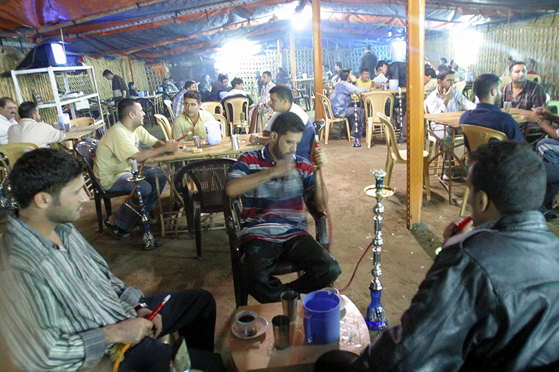 انتشار المقاهي المشبوهة في العراق