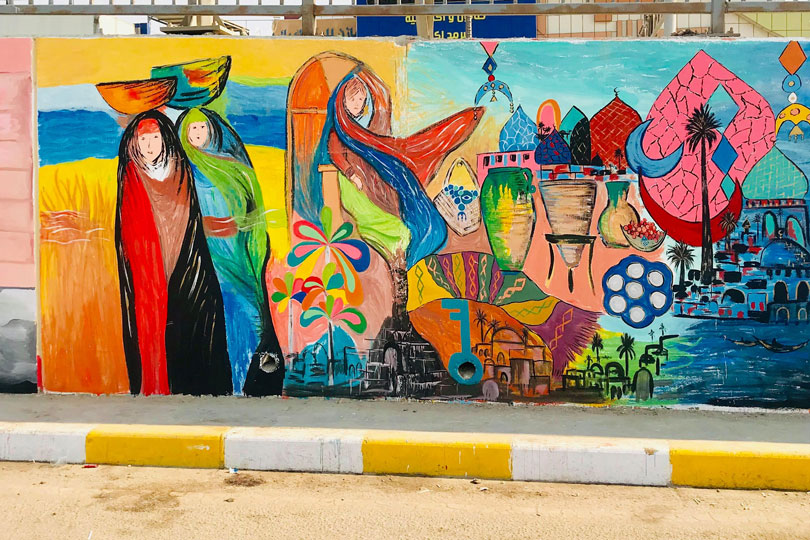 ثورة تشرين.. ترسم بالألوان الأمل على جدران مُدنها