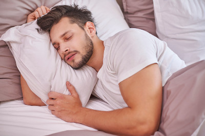 كيف تعرف إذا كنت تأخذ قسطا كافيا من النوم؟